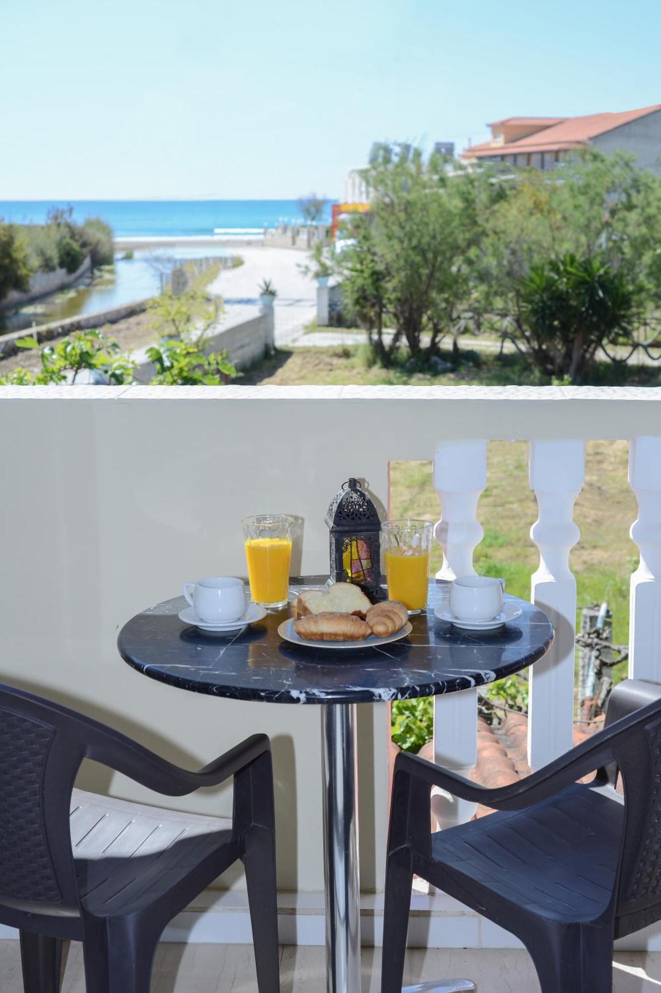 Zefiros By Sea Apartment Laganas Exterior photo