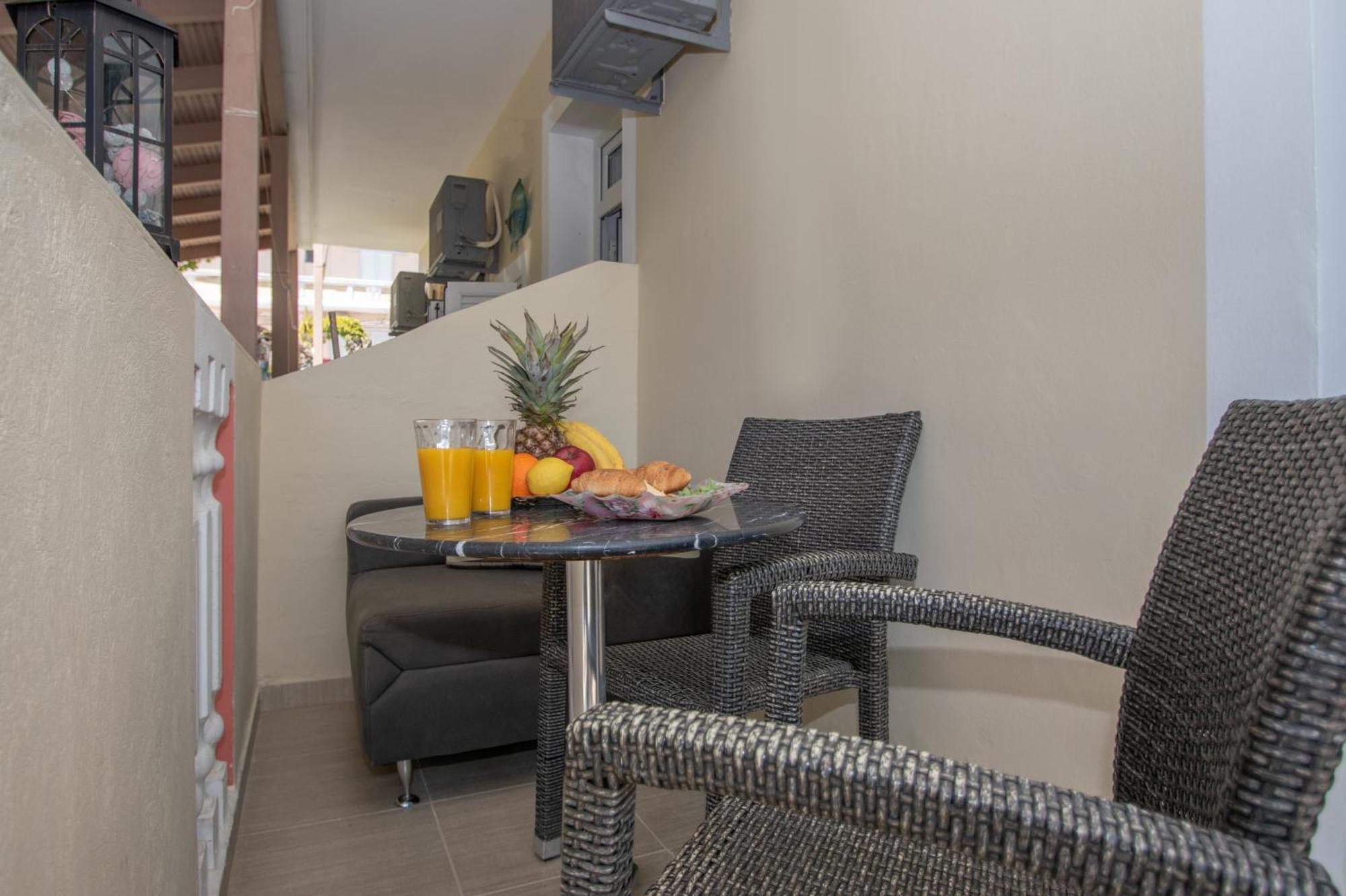 Zefiros By Sea Apartment Laganas Exterior photo