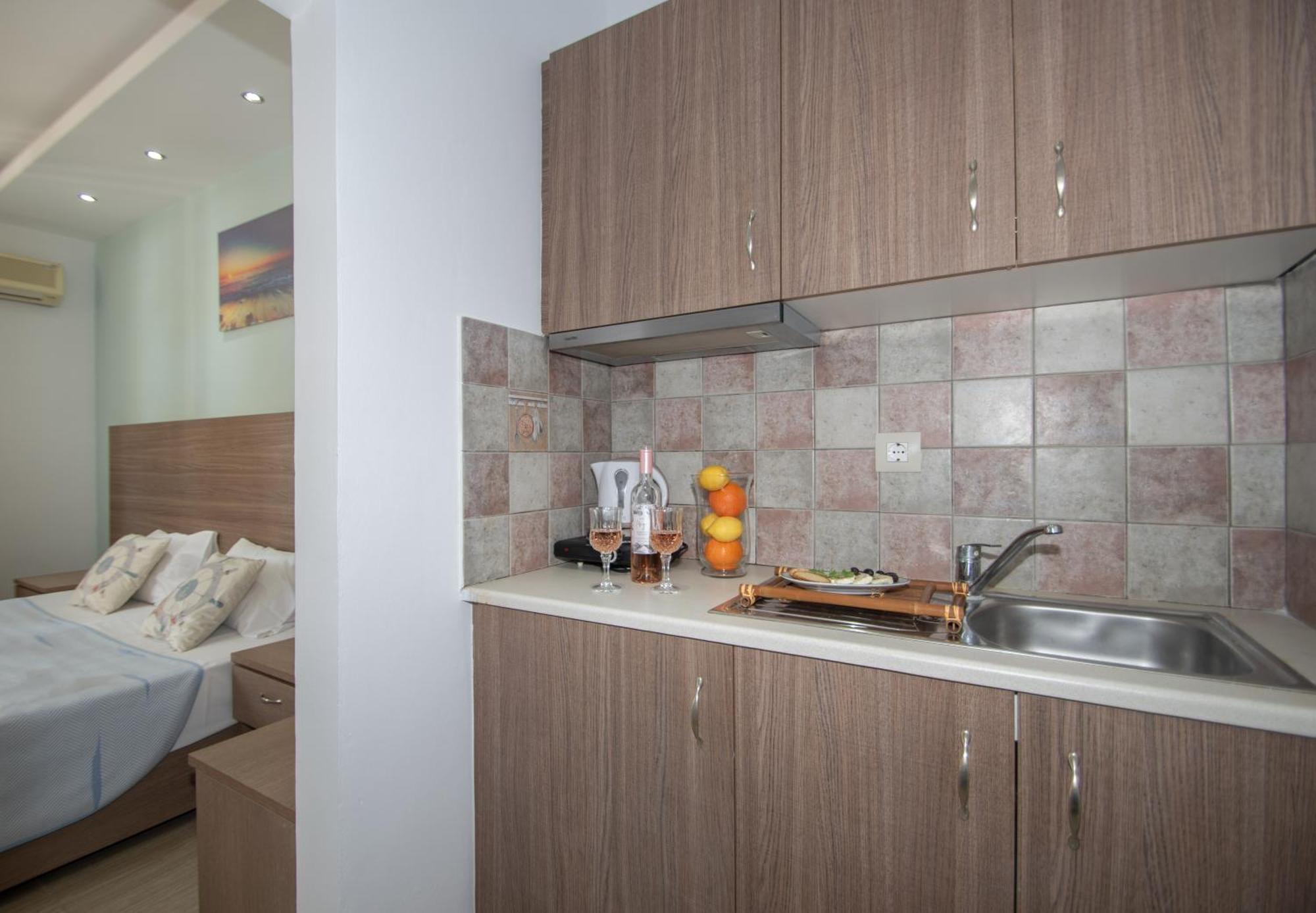Zefiros By Sea Apartment Laganas Exterior photo