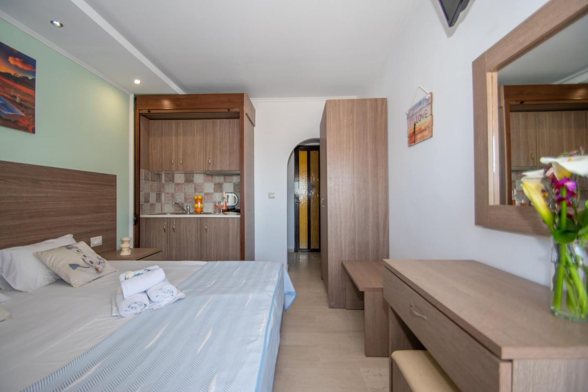 Zefiros By Sea Apartment Laganas Exterior photo